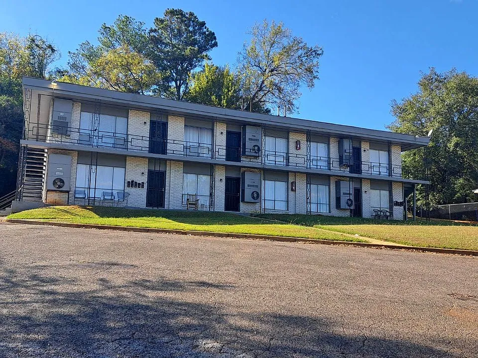 1120 Bessemer Rd