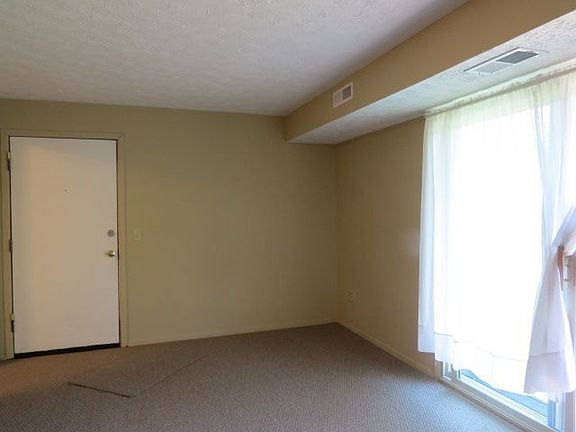 living room w/sliding door