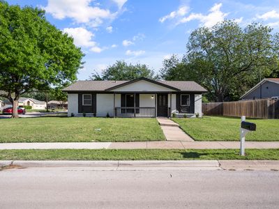 6001 Lindy Ln, Watauga, TX, 76148