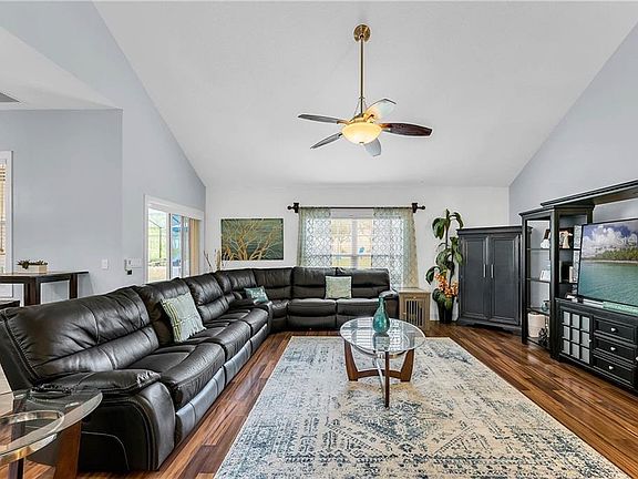 5th image of 12310 Lake Valley Dr