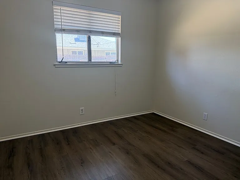 10528 Dolecetto Dr — Photo 16