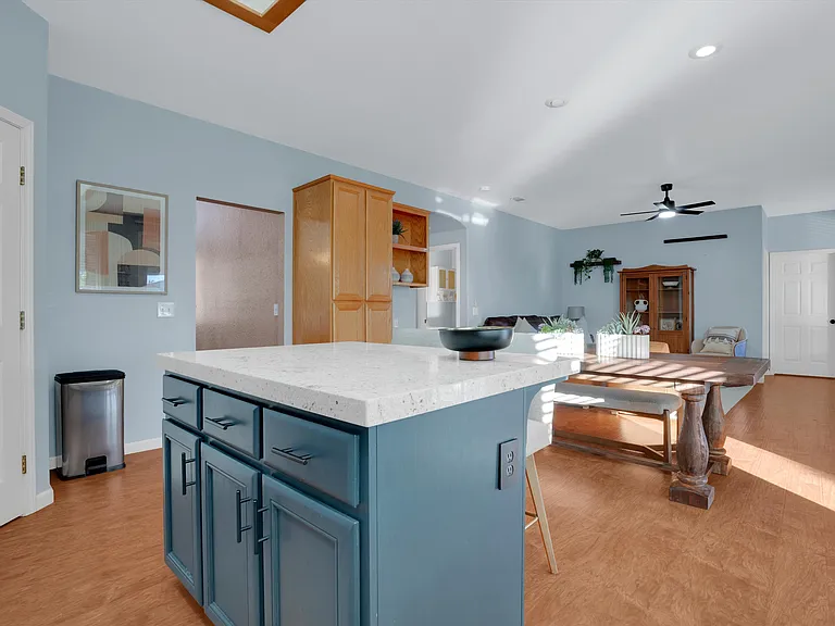 3555 Mammoth Cave Cir — Photo 20