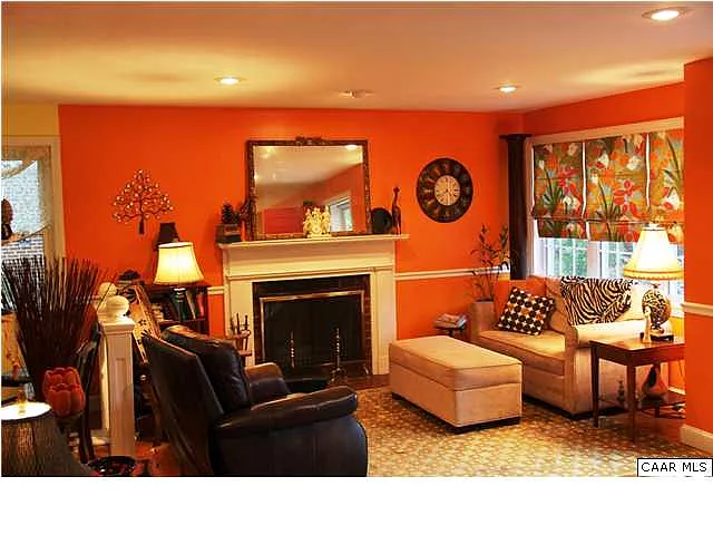 1013 Saint Charles Ave photo 1