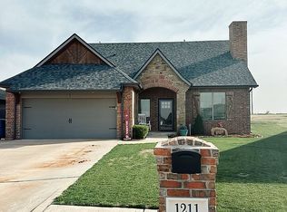 1211 Hanna Ln, Kingfisher, OK 73750