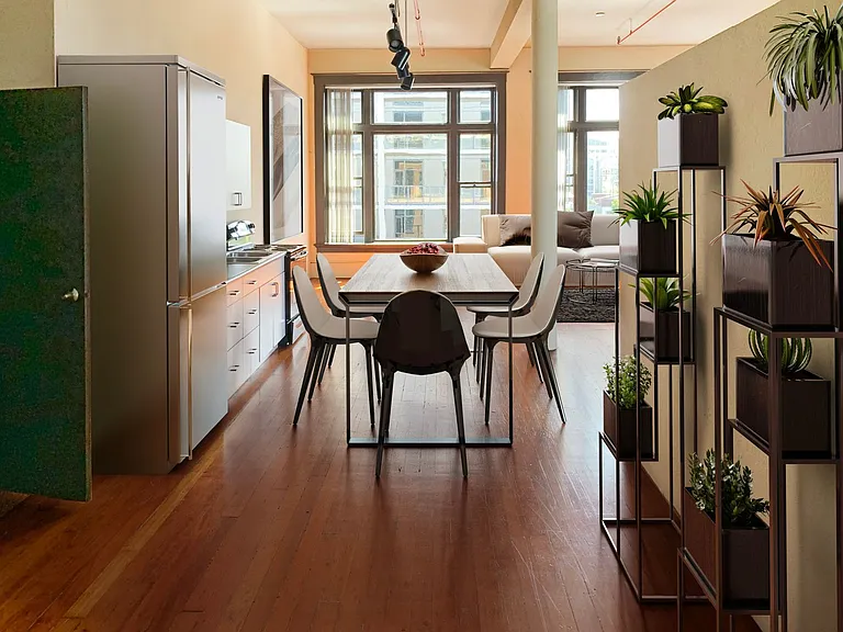 Steele Lofts — Photo 21
