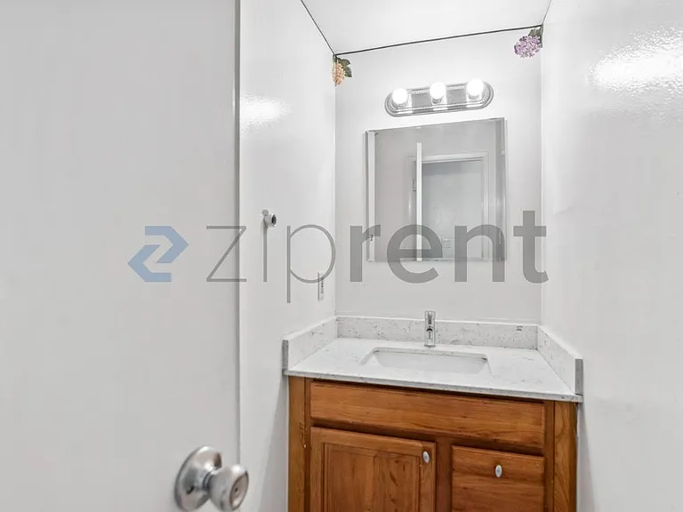 1700 Laguna St #G — Photo 15
