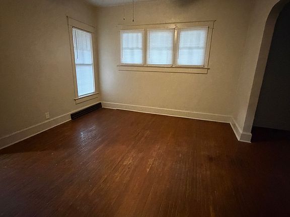 2nd image of 1208 W Market St