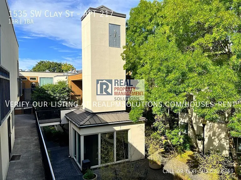 1535 SW Clay St #217 — Photo 42