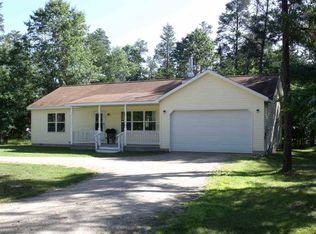 11073 Cove Ct, Roscommon, MI 48653