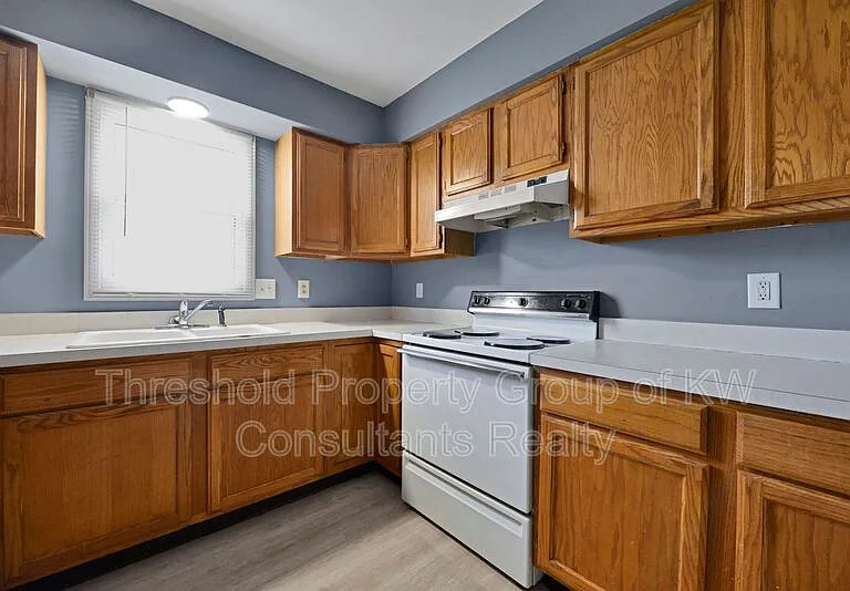5809-5811 Pepperwood Ct #5809 — Photo 1