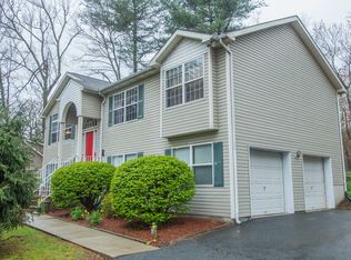 5321 Berkshire Valley Rd, Oak Ridge, NJ 07438