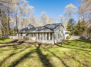 14416 Peninsula Dr, Traverse City, MI 49686