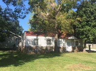 2071 N Kansas Ave, Springfield, MO 65803