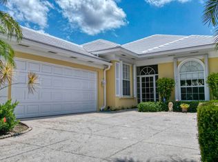 8489 Beaconhill Rd, Palm Beach Gardens, FL 33410