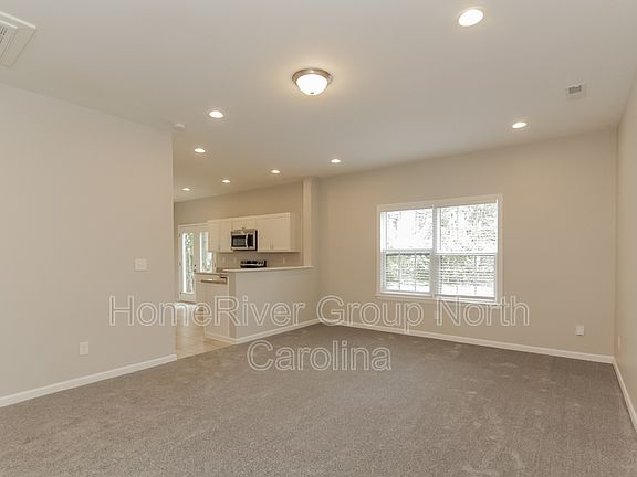 3rd image of 2300 Booker Ave