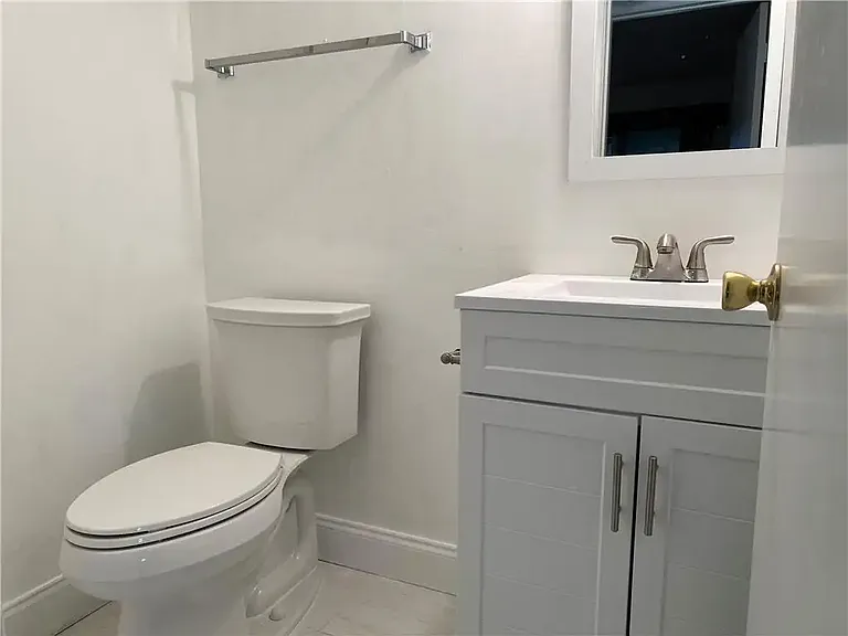 321 Newport Ct #V-unit 321 — Photo 51