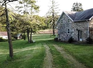 125 Wassergass Rd, Hellertown, PA 18055