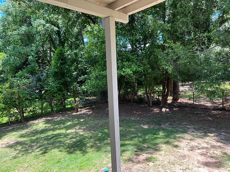 218 Glen Oaks Rd — Photo 16