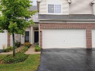 17564 S Gilbert Dr, Lockport, IL 60441