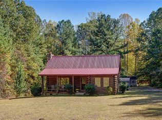 383 Crossover Rd, Reidsville, NC 27320