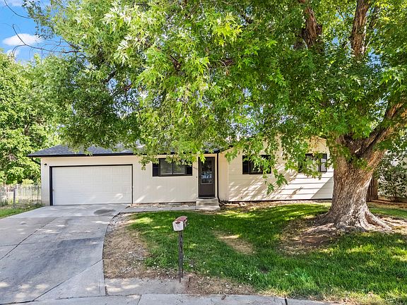 2nd image of 9353 W Girton Pl
