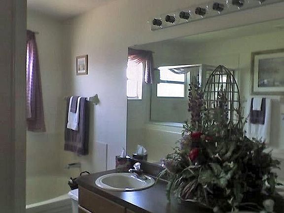 5th image of 4527 White Bay Cir