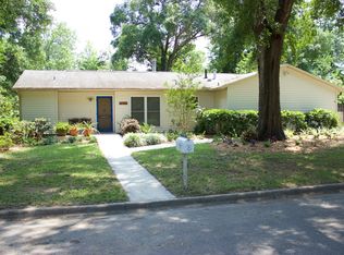 7623 SW 51st Pl, Gainesville, FL 32608