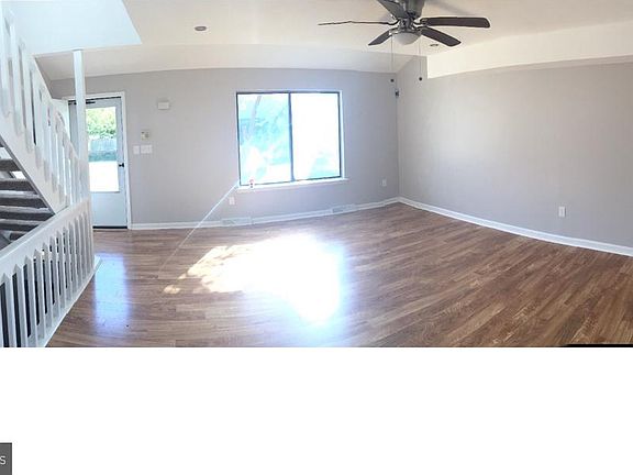 2nd image of 48 Bohemia Dr