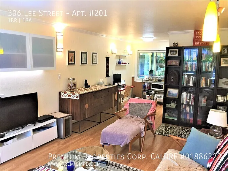 Bel Aire Apartments — Photo 48