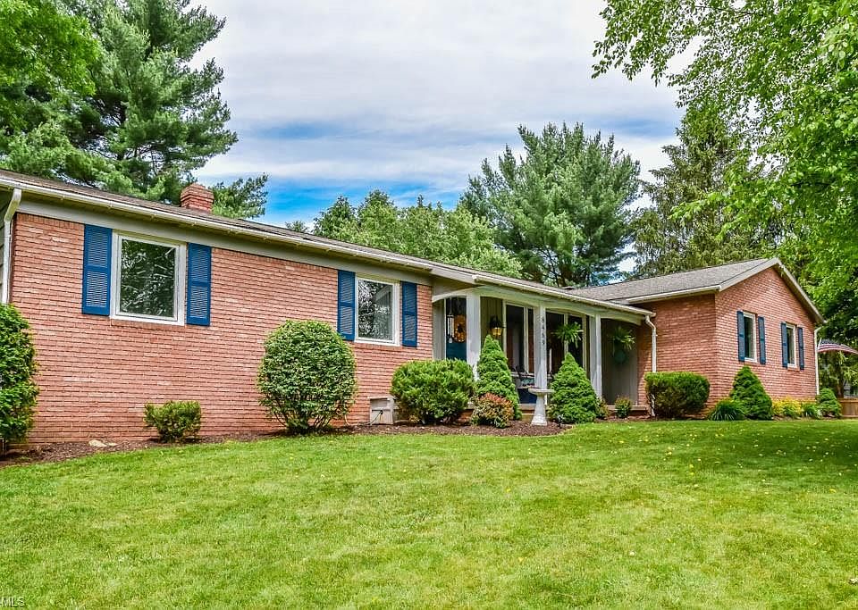 1st image of 8469 Hickerylane Ave NW