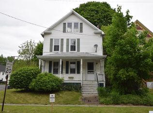 208 Main St, Catskill, NY 12414