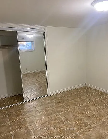 111 Clifton Ave #BASEMENT — Photo 9