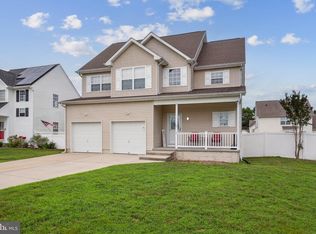 1 Buck Dr, Galloway, NJ 08205