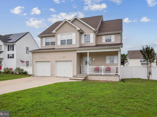 1 Buck Dr, Galloway, NJ 08205