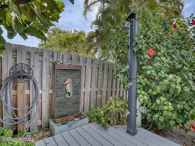 319 Dorset Dr — Photo 31