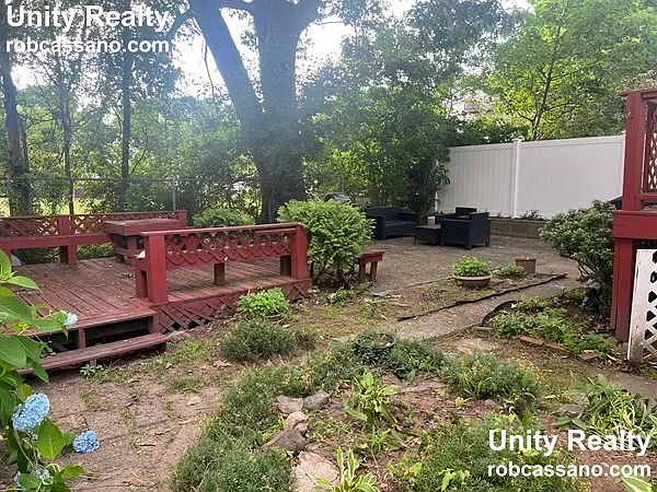 186A Sheridan Ave — Photo 11