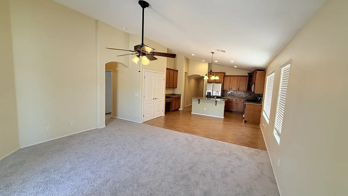 19546 North Krupps Court — Photo 3