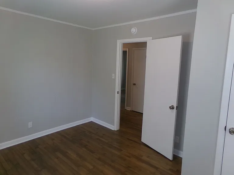 342 W Lemly St — Photo 10