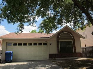 9426 Valley Rdg, San Antonio, TX 78250