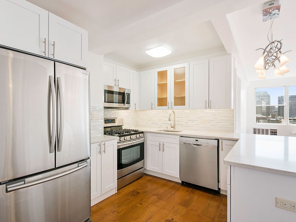 1st image of 50 Bayard St APT 8E