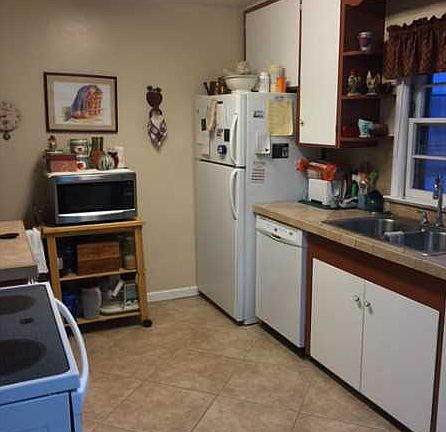 3rd image of 2223 8th Ave N