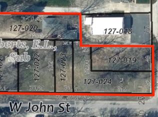 2404 W John St, Champaign, IL 61821