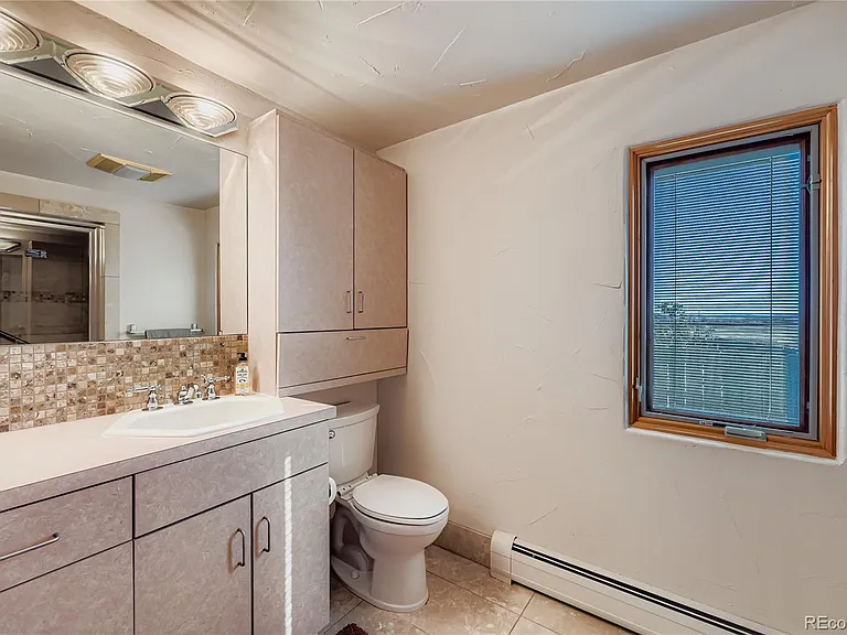 1764 Mesa Ridge Ln — Photo 18