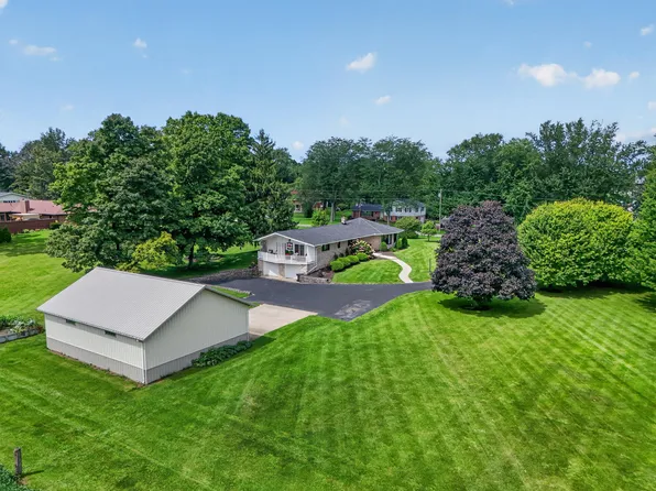 87 Virginia Dr, West Liberty, OH 43357