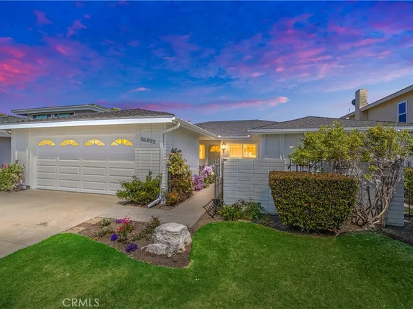 16372 Redlands Ln, Huntington Beach, CA 92647