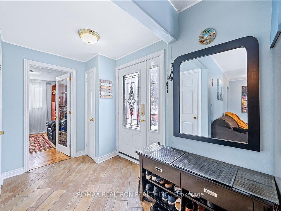 英7” Mal Gray &amp; Flight 56 Look Out For Love ARISTA8PROMO Arista /00080 Enigma Loveseat – aykah