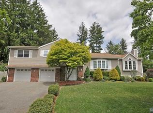 21 Piermont Ter, Wayne, NJ 07470