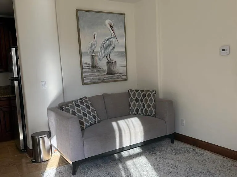 1550 Summit Ave — Photo 6