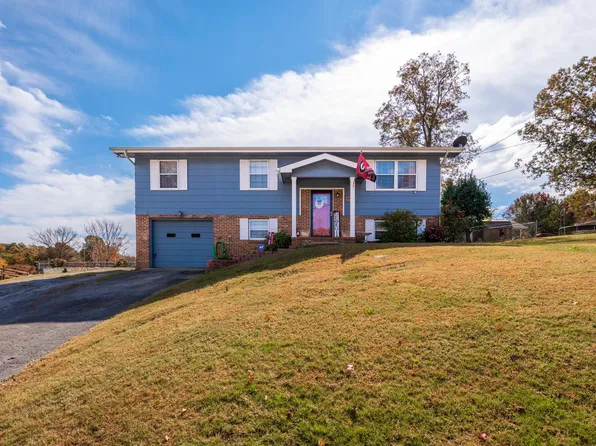 119 Laurelwood Cir, Rossville, GA 30741