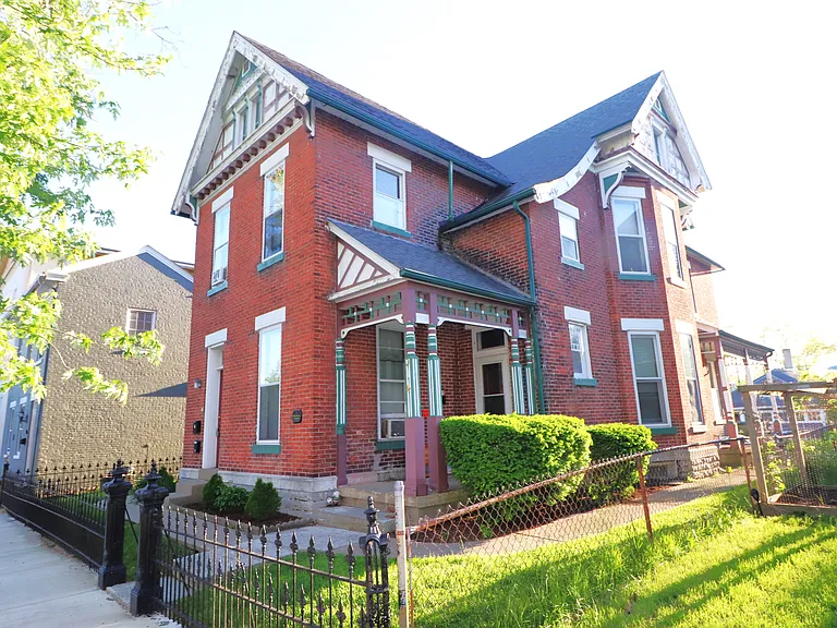 314 S 4th St — Photo 2